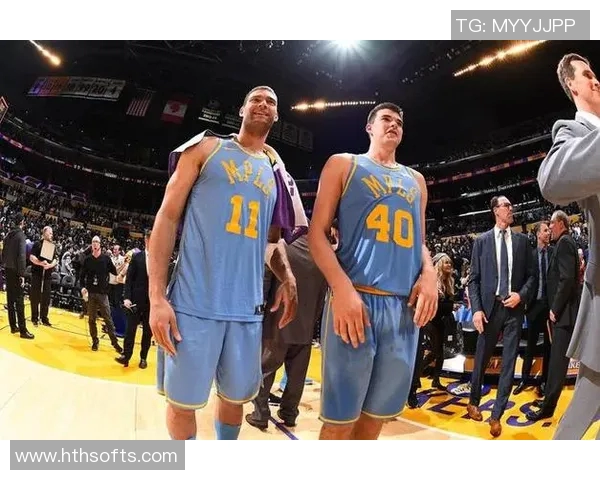 大洛称赞祖巴茨风格互补认为其有望争夺最佳防守球员奖 大洛称赞祖巴茨风格互补认为其有望争夺最佳防守球员奖