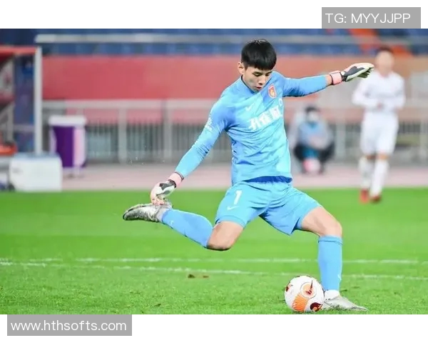 前中超门将王年转型短剧演员月薪3000偶像王大雷成新目标 前中超门将王年转型短剧演员月薪3000偶像王大雷成新目标