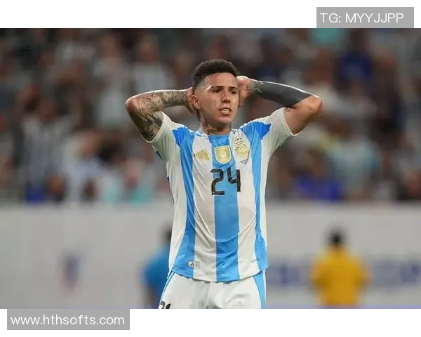 阿根廷国家队宣布恩佐因右膝滑膜炎缺席巡回赛名单调整