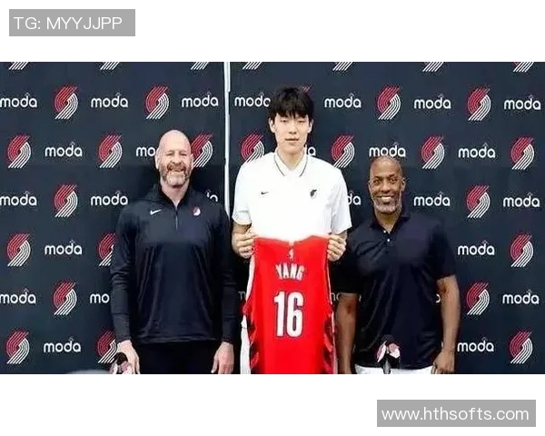 杨瀚森与克林根联手打造内线防线共同提升球队竞争力 杨瀚森与克林根联手打造内线防线共同提升球队竞争力