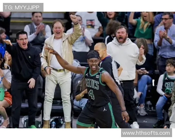 霍勒迪称赞哈登得分能力独特联盟特意调整规则以适应他 霍勒迪称赞哈登得分能力独特联盟特意调整规则以适应他